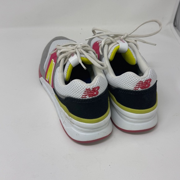 Women’s New Balance CW997HNX “Carnival Pink” sneakers sz 9 - Picture 6 of 10